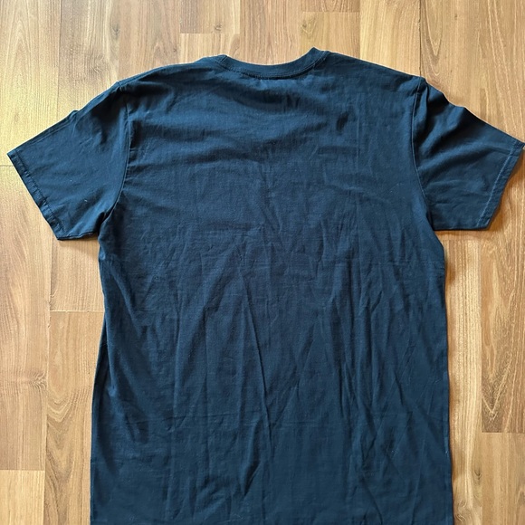 🎸🖤 NWT 💀 Ghost - Cherry 🍒 Pie T-shirt size medium 🖤🎸 Hot Topic New! - Picture 4 of 6